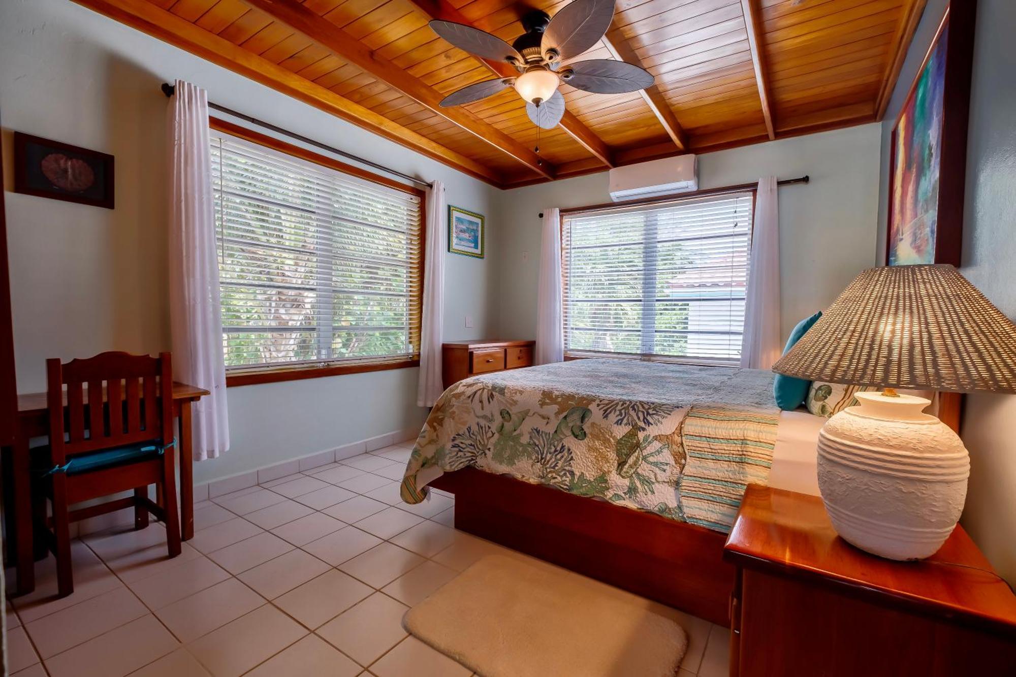 Coral Bay Villas 산페드로 외부 사진