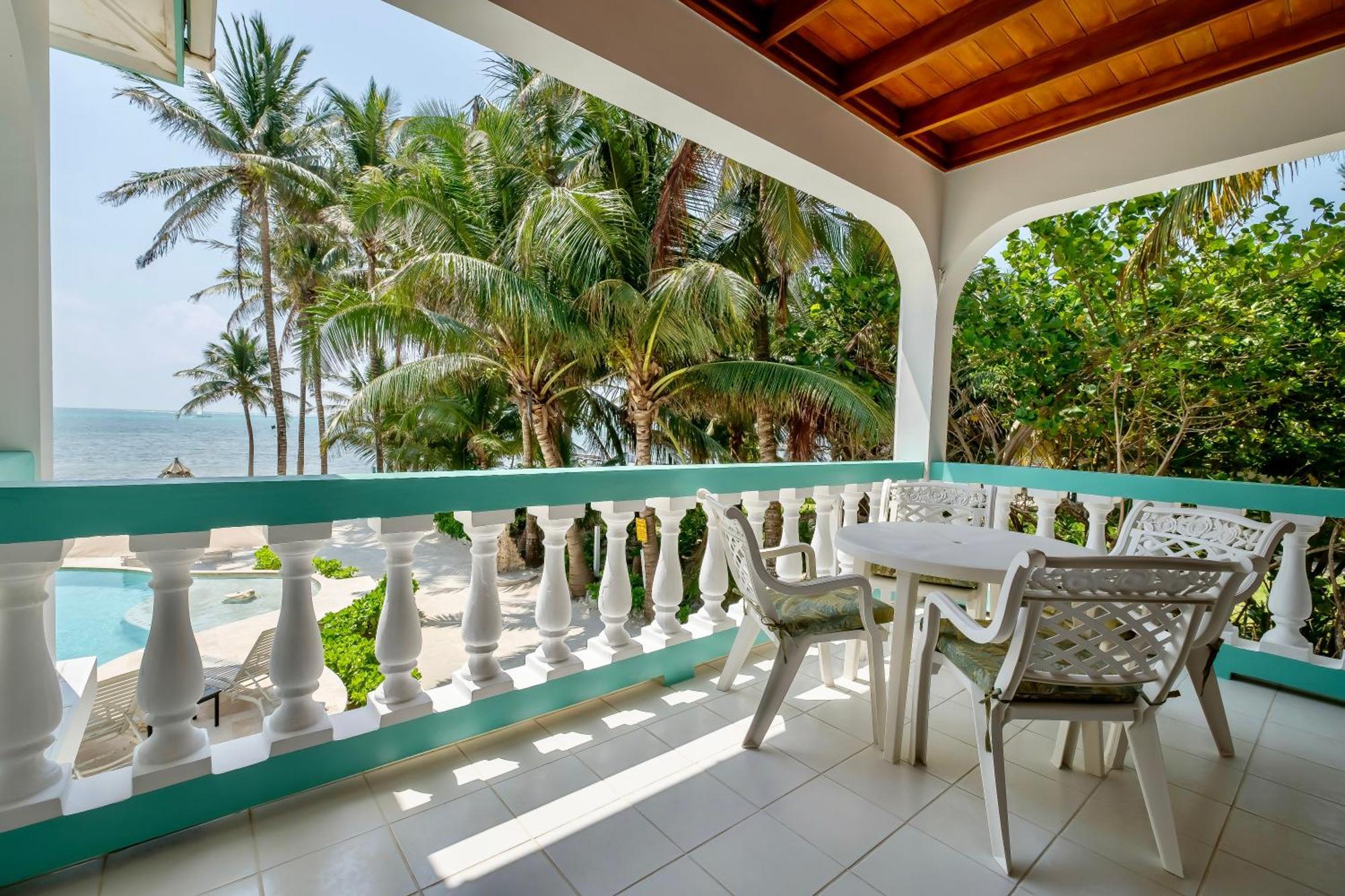 Coral Bay Villas 산페드로 외부 사진